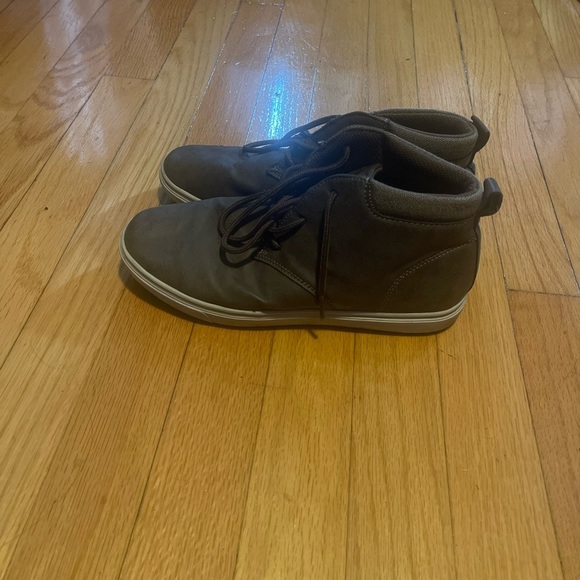 Perry Ellis santa cruz - Picture 3 of 4